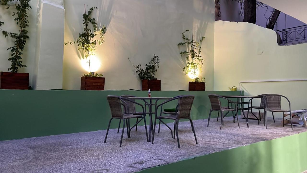 Cozy Apartment With Garden Near Town Center, Fully Renovated. Афины Экстерьер фото